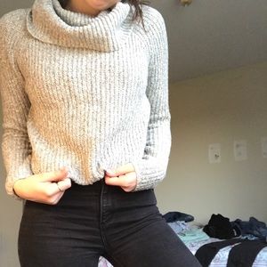 grey sweater